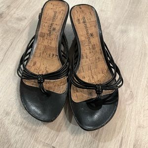 Women’s sandals